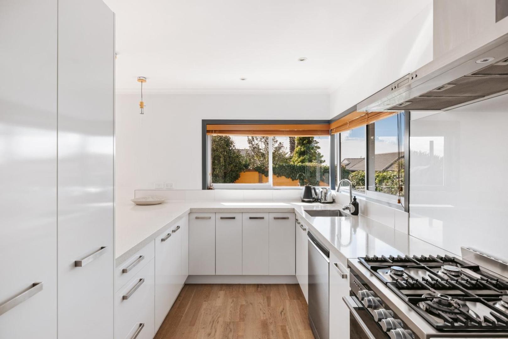 Seaside Beach Retreat - Outdoor Living Villa Mount Maunganui Exterior foto