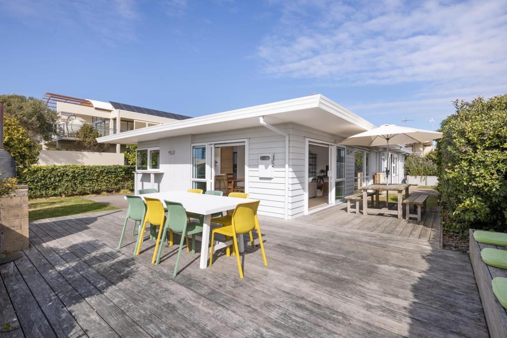 Seaside Beach Retreat - Outdoor Living Villa Mount Maunganui Exterior foto